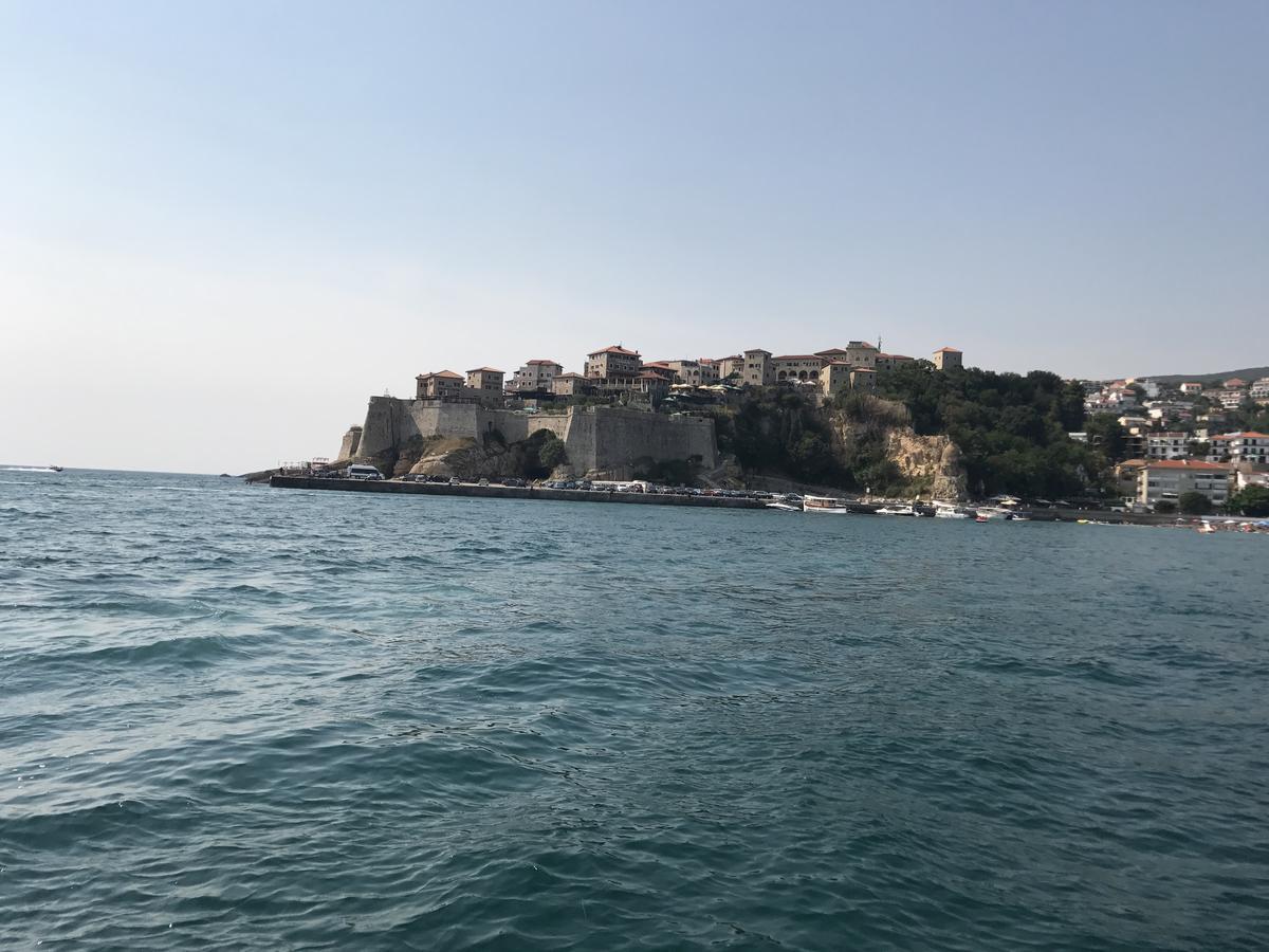 Hotel La Rosa Negra Ulcinj Eksteriør bilde