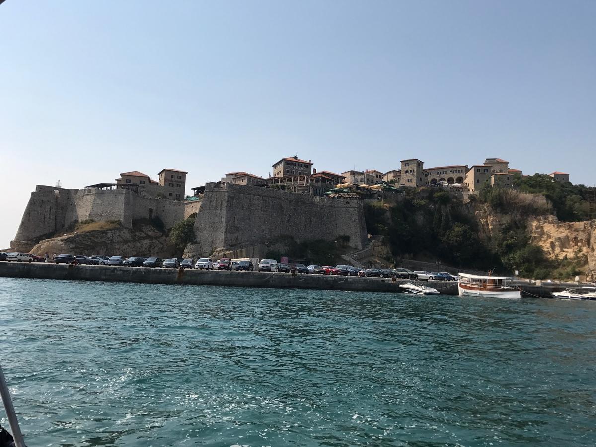Hotel La Rosa Negra Ulcinj Eksteriør bilde