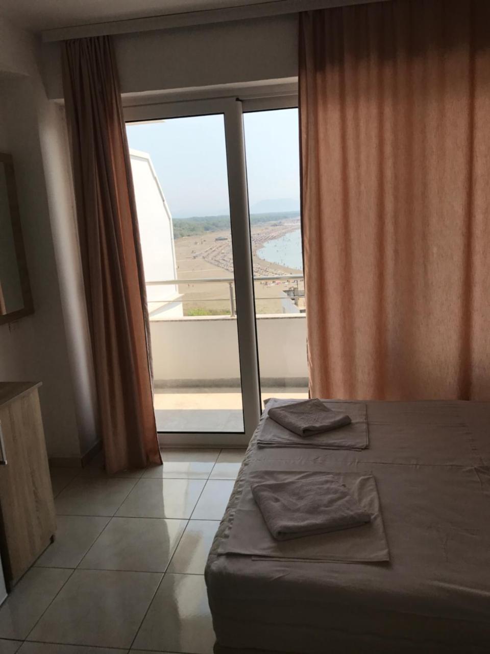 Hotel La Rosa Negra Ulcinj Eksteriør bilde
