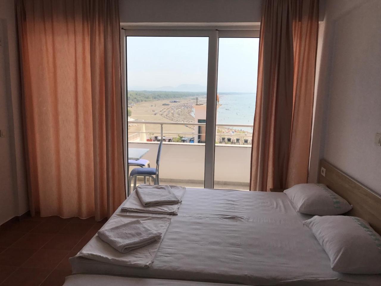 Hotel La Rosa Negra Ulcinj Eksteriør bilde